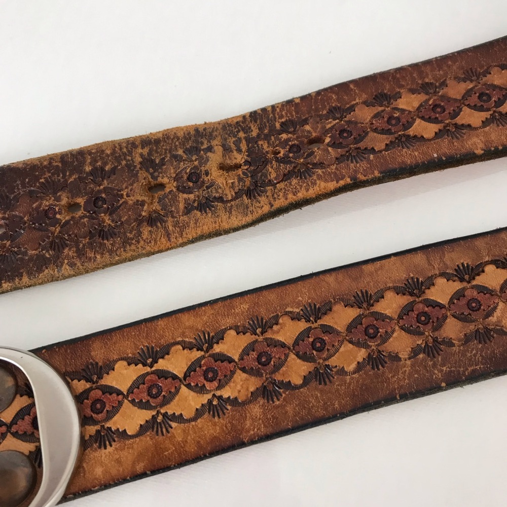 Vintage Brown Tooled Leather Distressed Western Belt - Picture 5 of 7